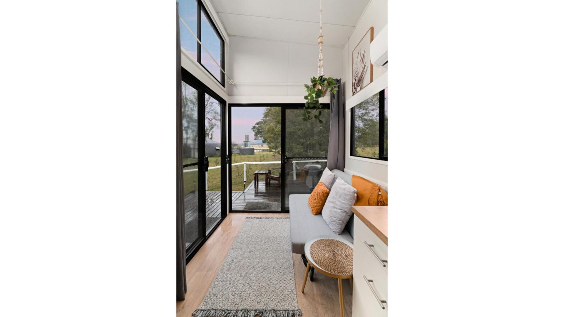 Yellow Rock Views By Tiny Away Broke Exterior foto